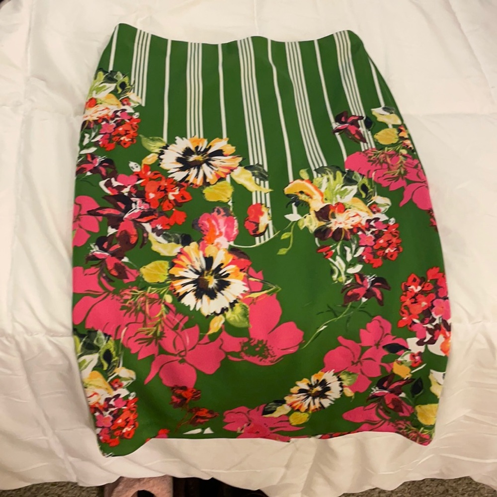 New York & company scuba skirt